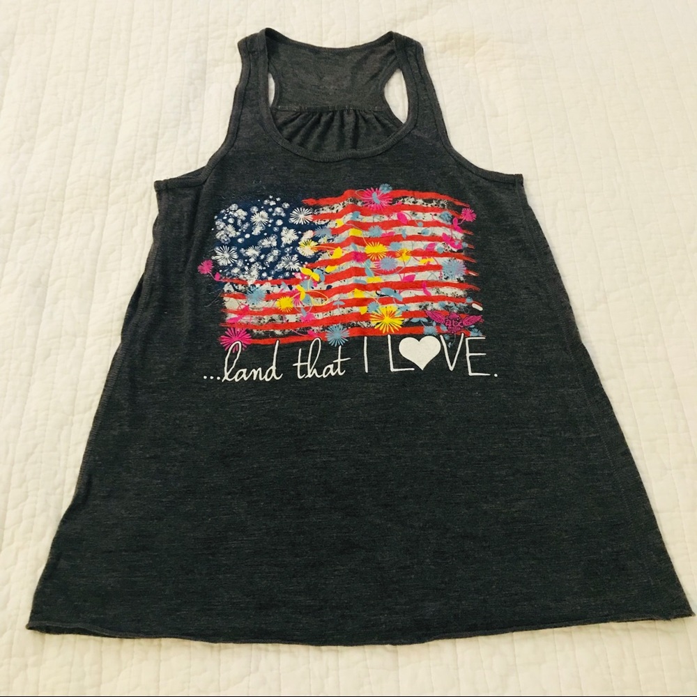 Graphic Tank